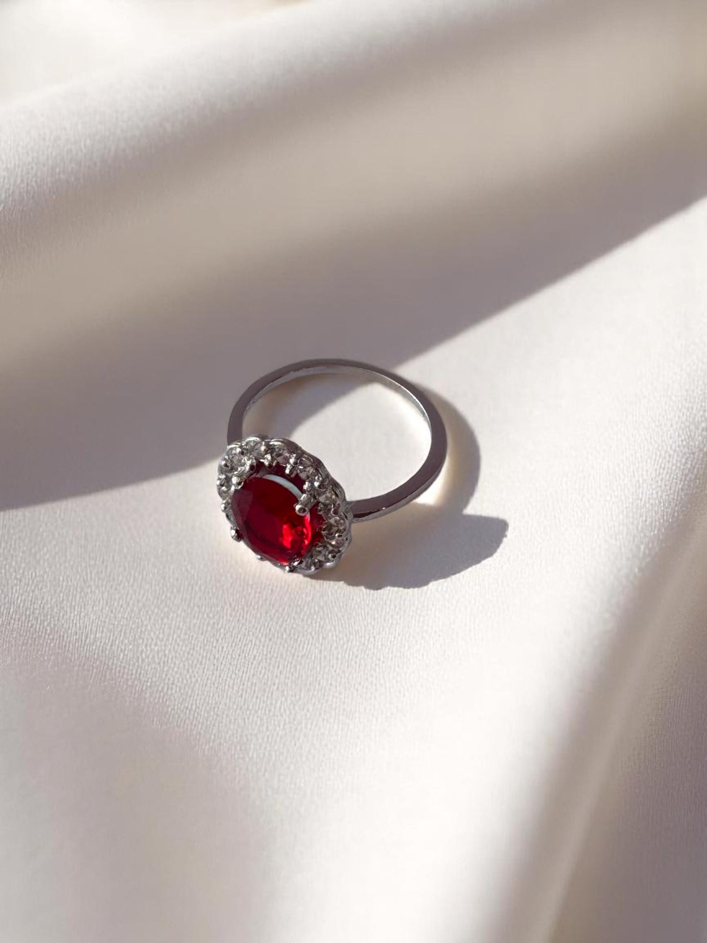 ANILLO RUBI PLATA