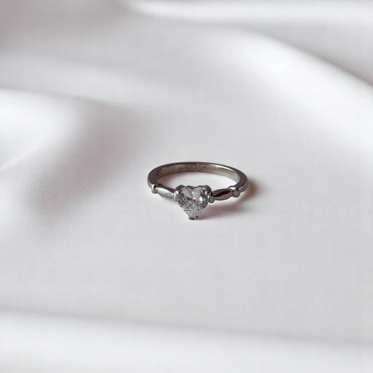 ANILLO SOLITARIO CORAZON